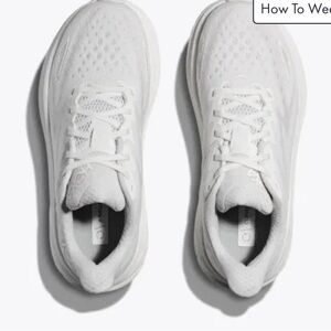 HOKA Clifton 9 Womens Sneakers